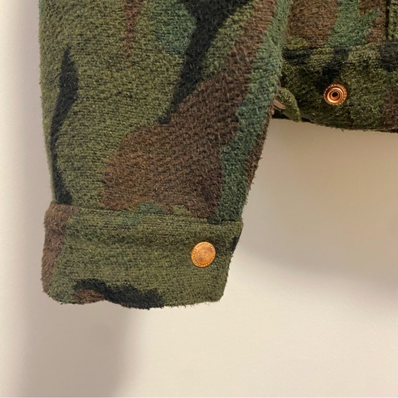 Raised by Wolves Camo Snap Front Jacket XL - Picture 7 of 8